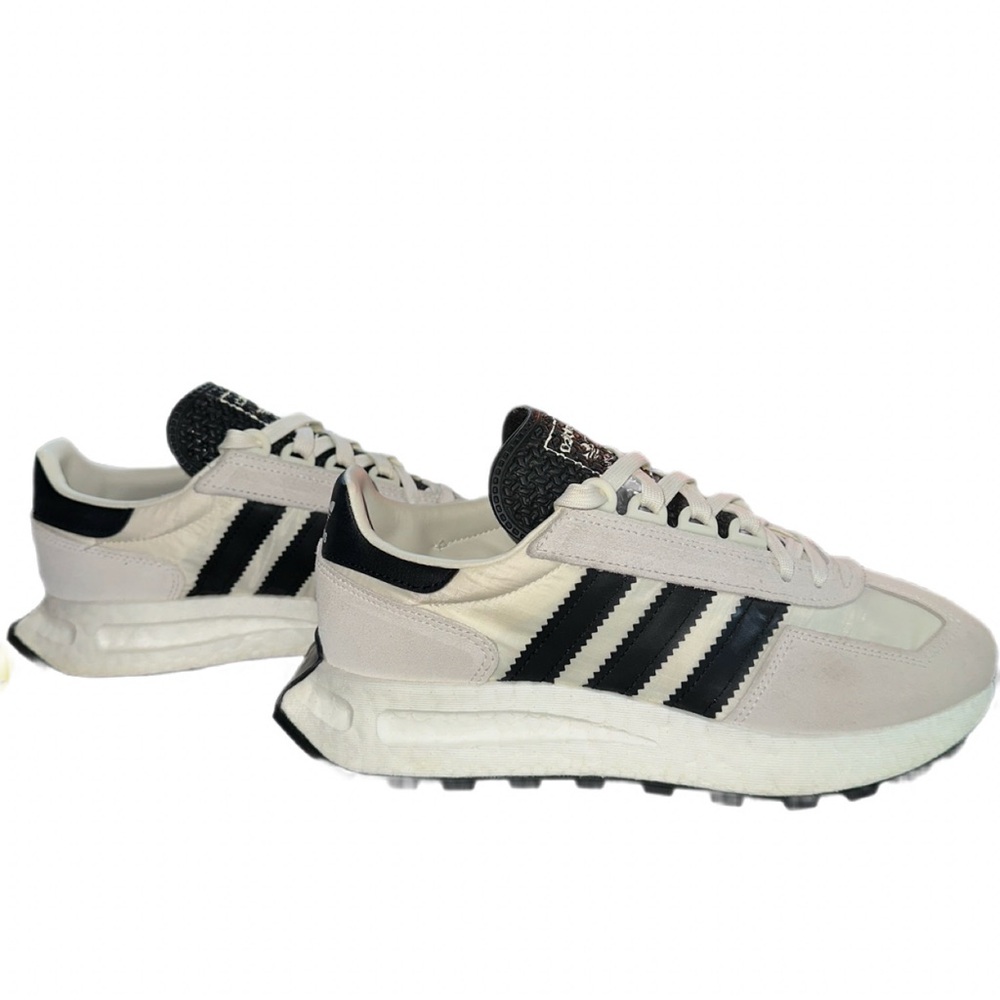 Adidas Retropy E5 Sneakers Cream Black Women’s Size 8 Boost Running Shoes